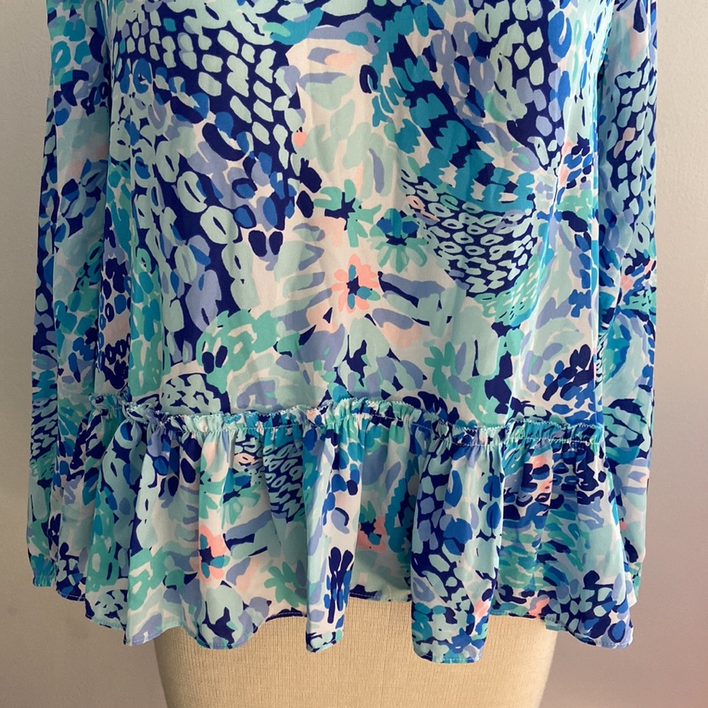 🎉 FINAL PRICE 🎉 NWT Lilly Pulitzer Savanna Top Turquoise Oasis Wave After Wave - Picture 2 of 8